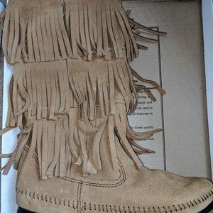 Minnetonka boots
